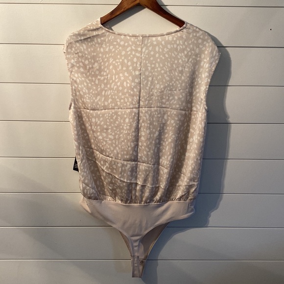 NWT Express Bodysuit - Picture 2 of 11